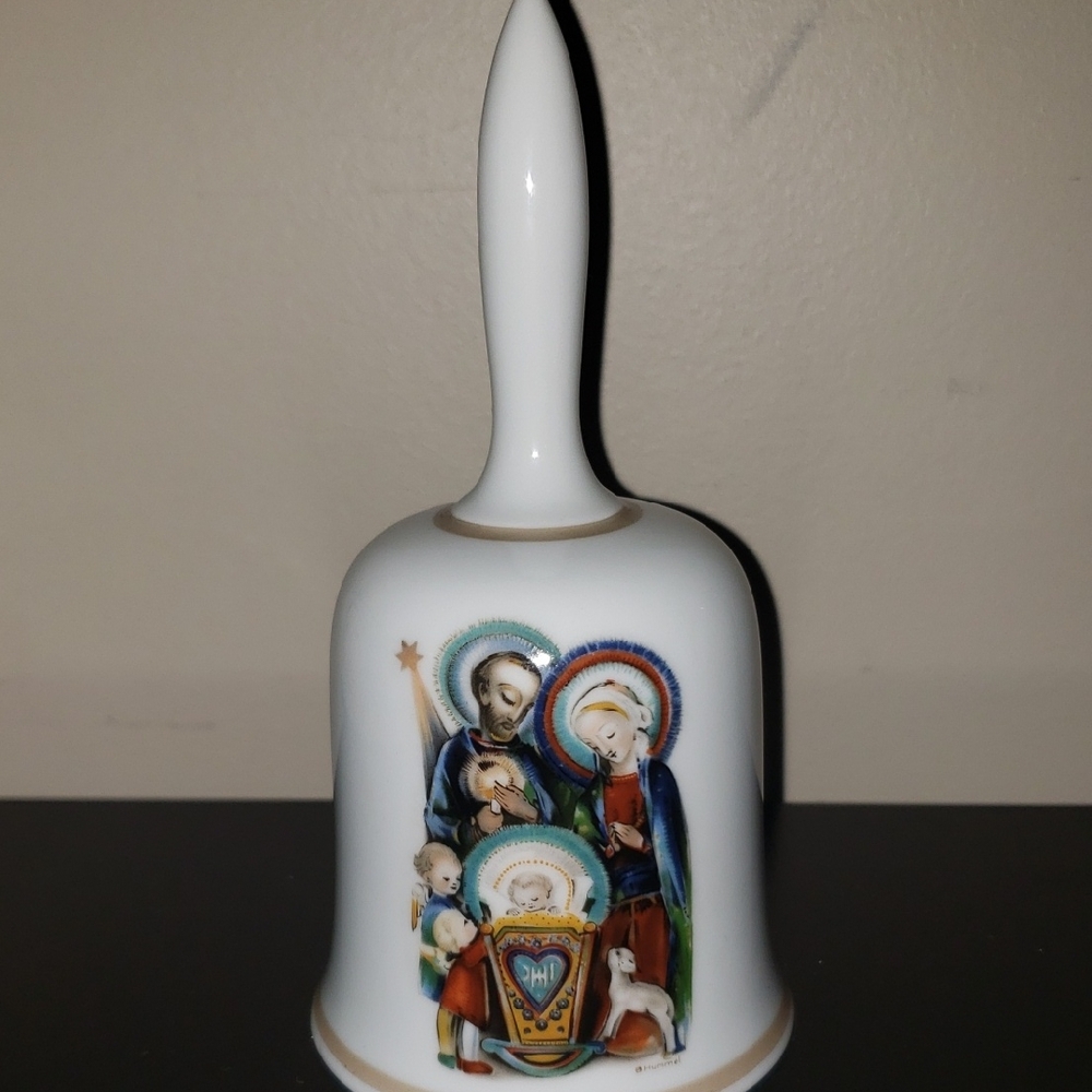 Vintage 1993 Christmas    Decorative White Ceramic Bell with Religious Artwork